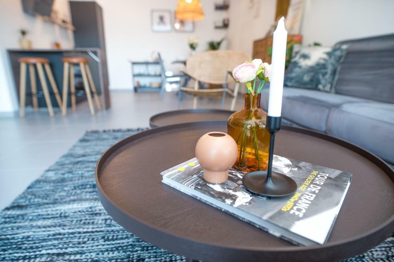 Olive Hill House - Ground Floor Apartment Слатине Екстериор снимка